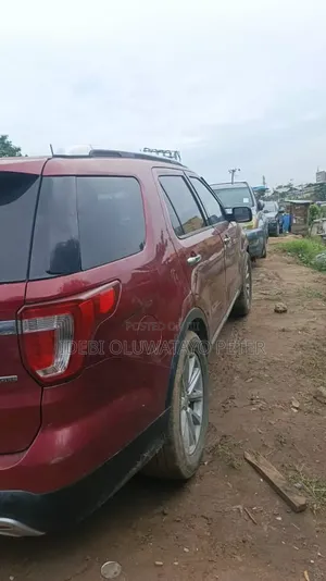 Ford Explorer 2014 Red
