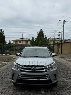 Toyota Highlander XLE 2019