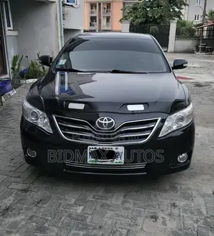 Toyota Camry LE 4dr Sedan (2.5L 4cyl 6A) 2011 Black
