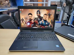 Laptop Dell Precision 7510 8GB Intel Core i7 HDD+SSD 500GB