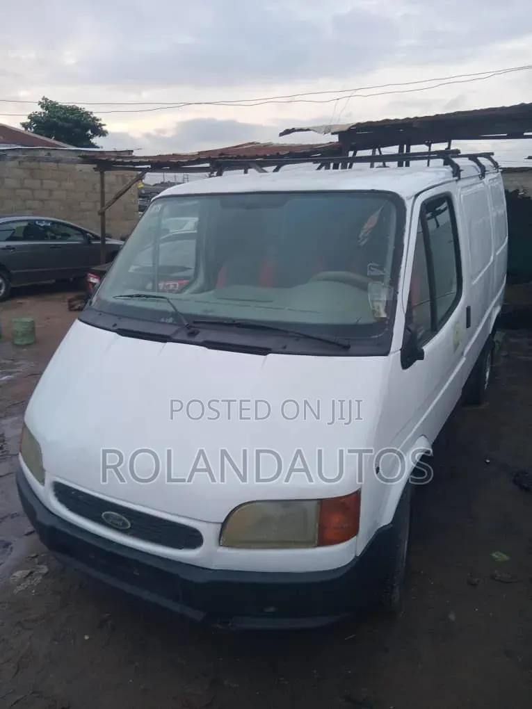 Ford Transit 2002 White
