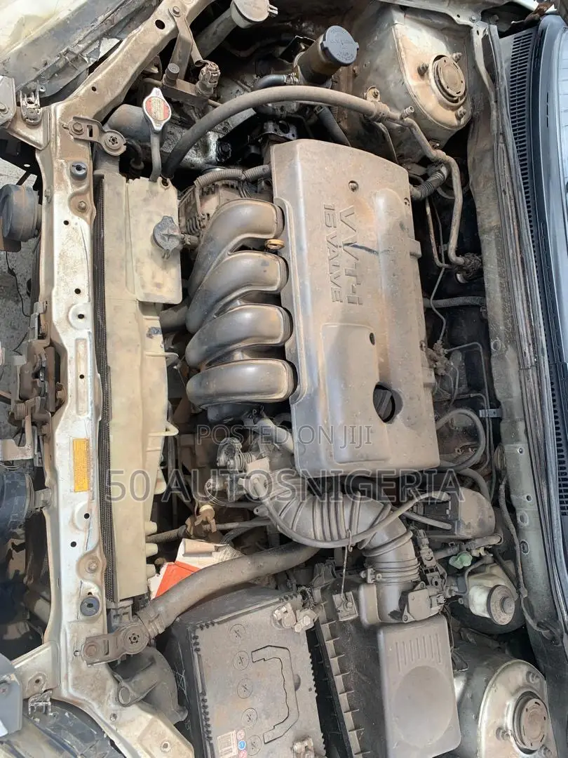 Toyota Corolla 1.4 2004 Gray
