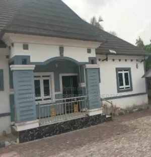4bdrm Bungalow in Afiesere Ughelli, Warri for sale