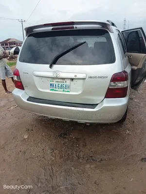 Toyota Highlander 2004 Silver