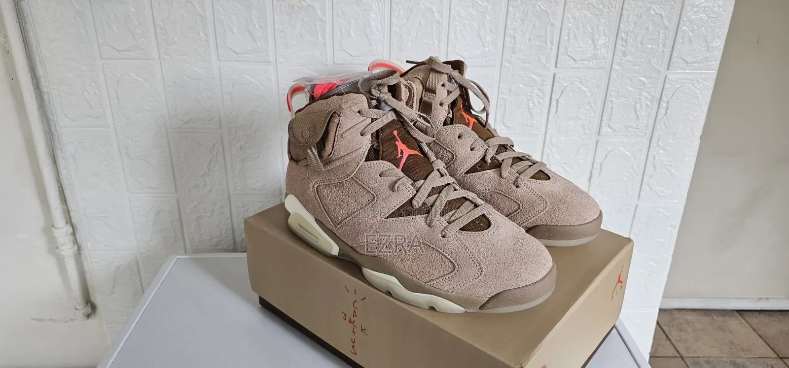 Air Jordan 6 Retro British Khaki Travis Scott
