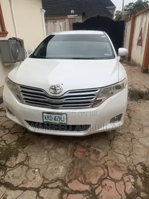 Toyota Venza V6 2010 Off white