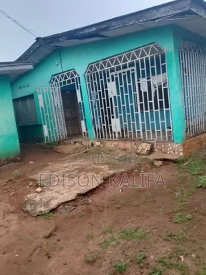 6bdrm House in Benin City for sale