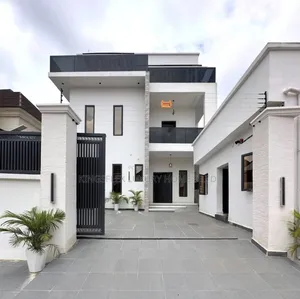 5bdrm Duplex in Estate, Apo Resettlement for sale