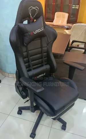 Modern Furgle Ergonomic Gaming Chair With Retractable Footrest