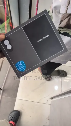 New Samsung Galaxy Z Fold8 256 GB