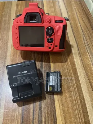 Nikon D600
