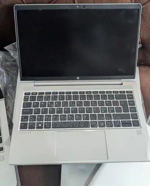 Laptop HP ProBook 440 G8 16GB Intel Core i7 SSD 512GB