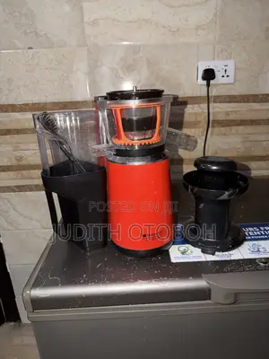 Barely Used, in Perfect Condition Juicer
