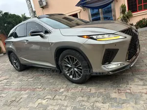 Lexus RX 2021 Gold