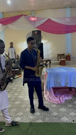 Saxophonist