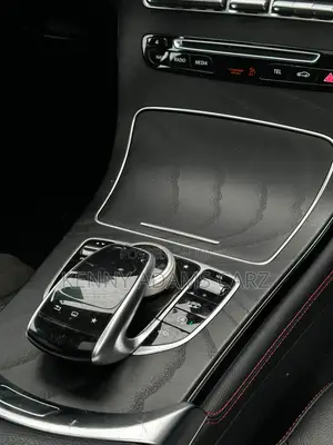 Mercedes-Benz GLC-Class 2019 Gray