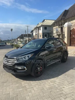 Hyundai Santa Fe 2017 Black