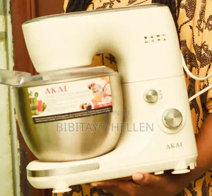 Akia Mixer