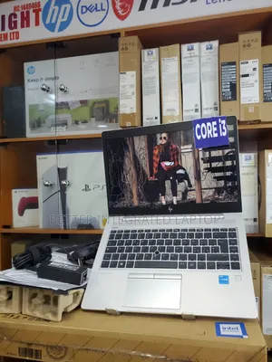 New Laptop HP EliteBook 820 G4 8GB Intel Core i3 SSD 256GB