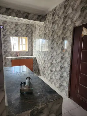 3bdrm Apartment in Ikate for rent