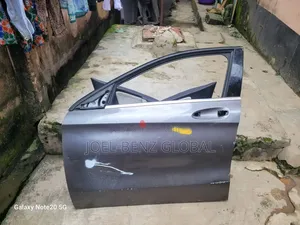 GLA250 2016 Direct Tokunbo Doors