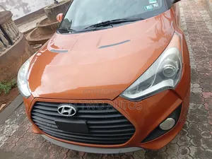 Hyundai Veloster 2013 Orange
