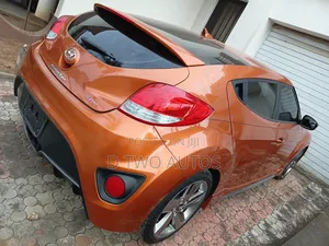 Hyundai Veloster 2013 Orange