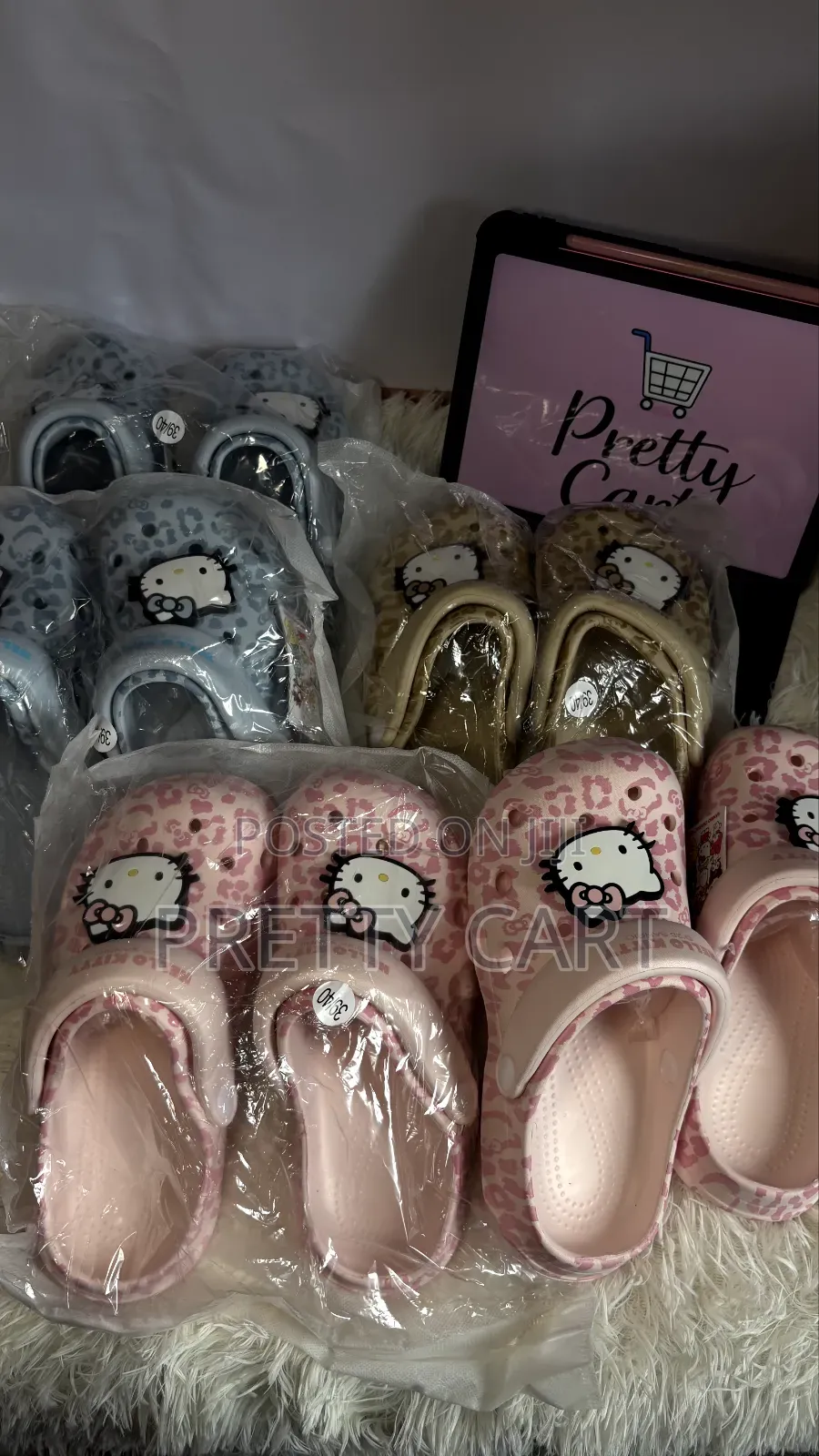Hello Kitty Crocs
