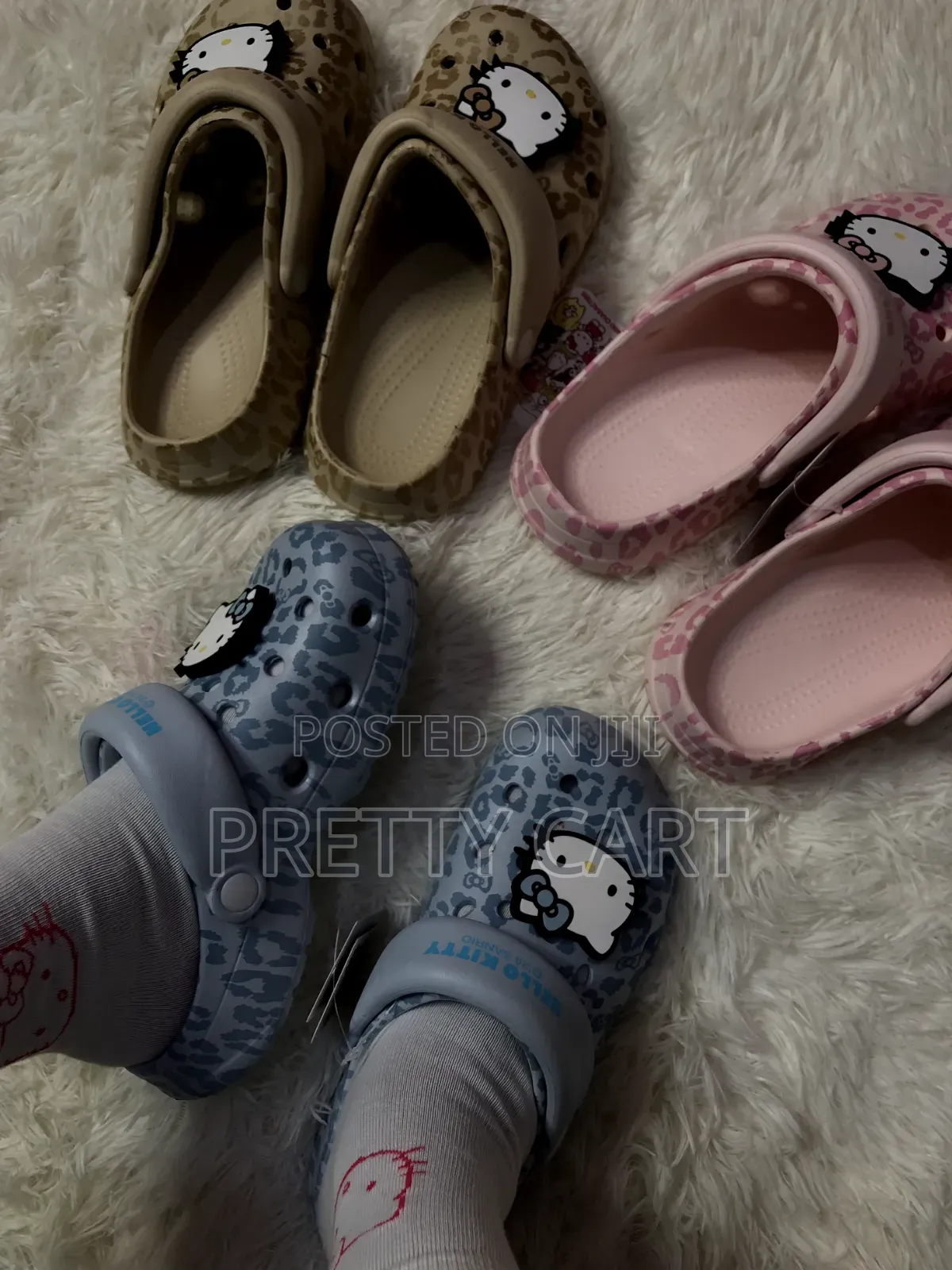Hello Kitty Crocs