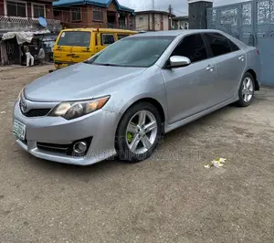 Toyota Camry 2013 Silver