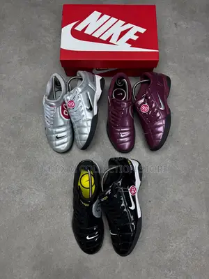Nike Total 90 Sneaker Available
