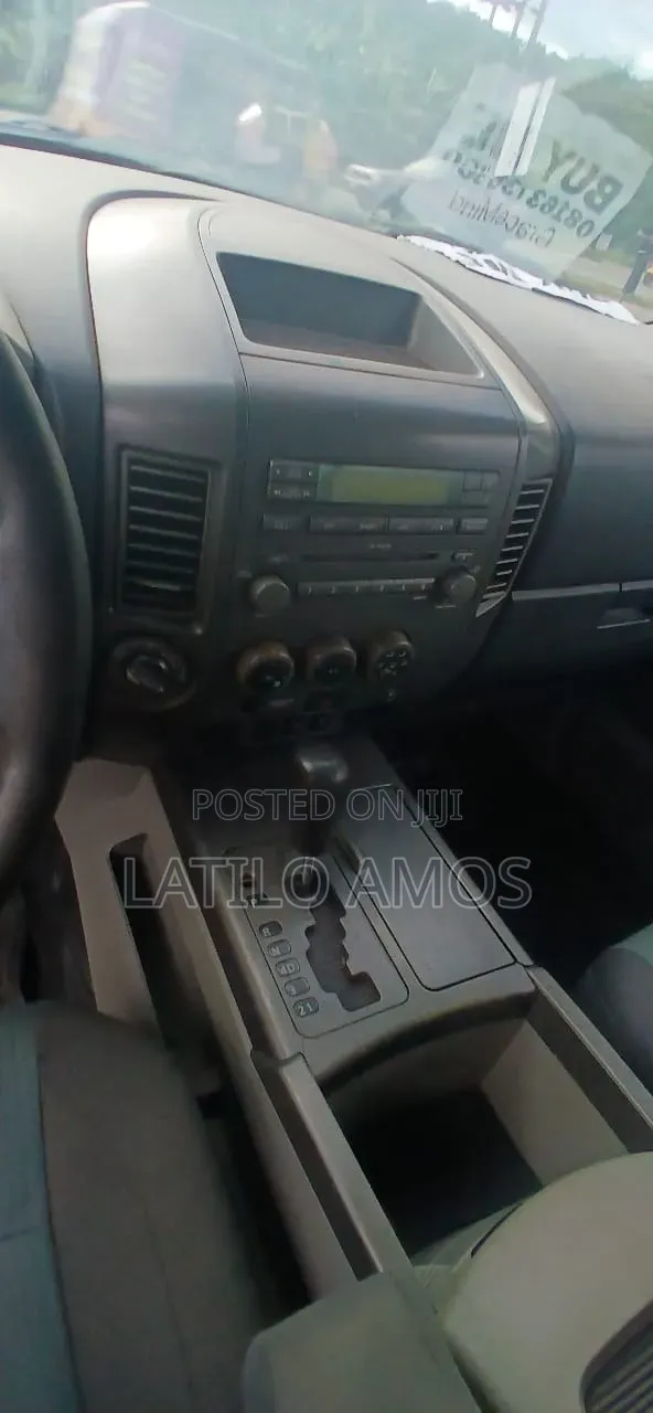 Nissan Civilian 2009