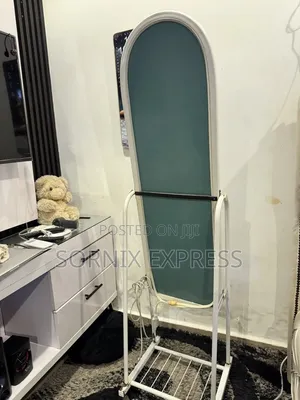 Rollable Mirror Stand Used