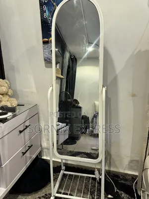 Rollable Mirror Stand Used
