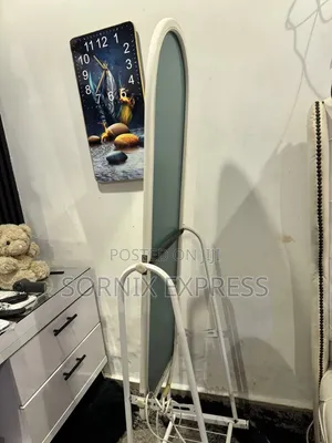 Rollable Mirror Stand Used