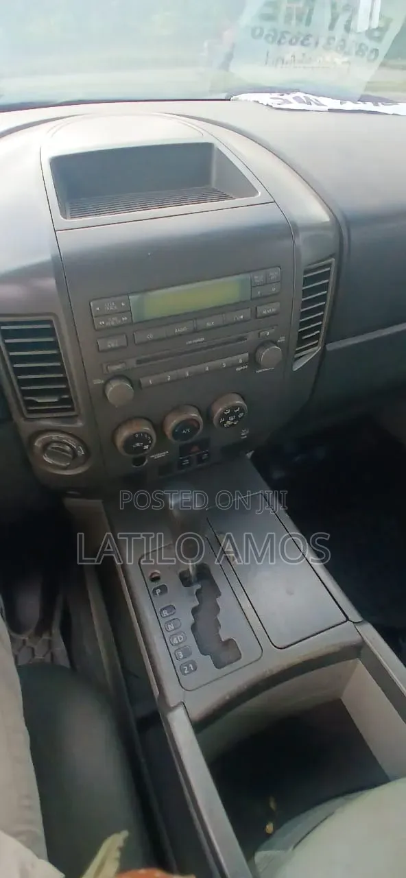 Nissan Civilian 2009