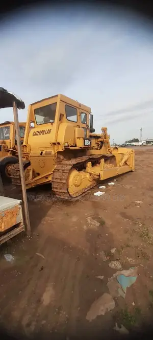 Clear Your Land With Our D8K Bulldozer
