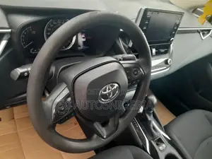 Toyota Corolla LE ECO 4dr Sedan (1.8L 4cyl CVT) 2017 Black