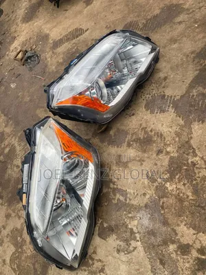 Glk350 2010 Front and Back Light