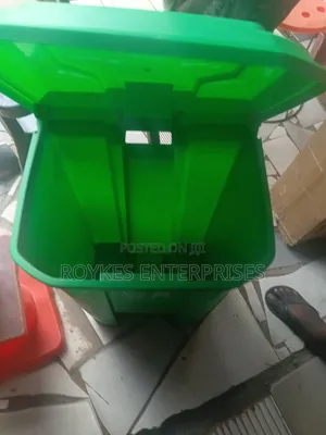 80 Liter Plastic Garbage Bin