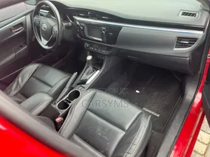 Toyota Corolla 2014 Red