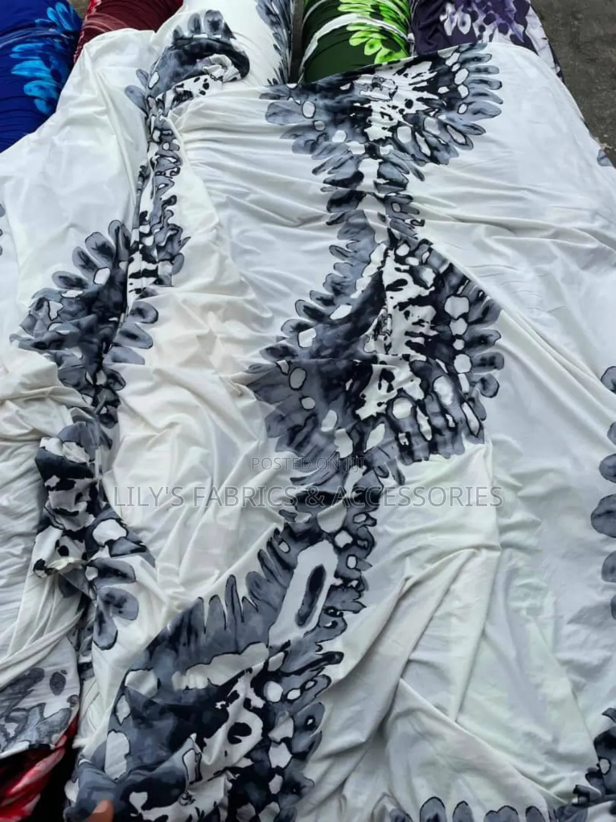 Patterned Fashion Fabrics – Quality Material