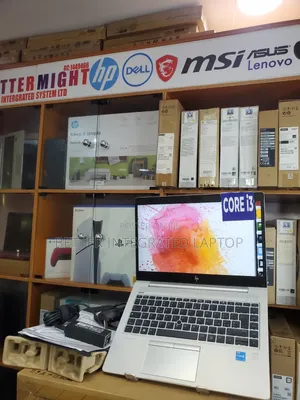 New Laptop HP EliteBook 830 G5 16GB Intel Core i3 SSD 256GB