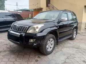 Toyota Land Cruiser Prado 2009 Black