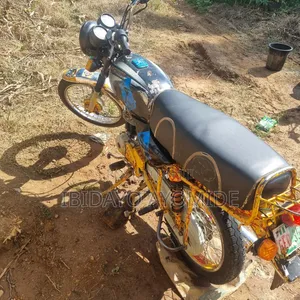 Bajaj Boxer 100 2023 Black