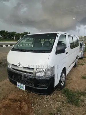 Hummer H3 2010 White