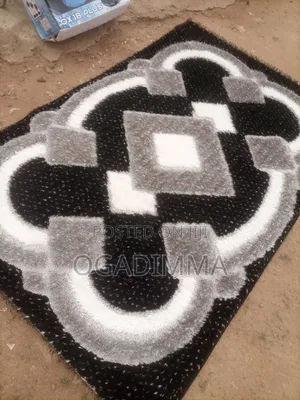 Shaggy Center Rug