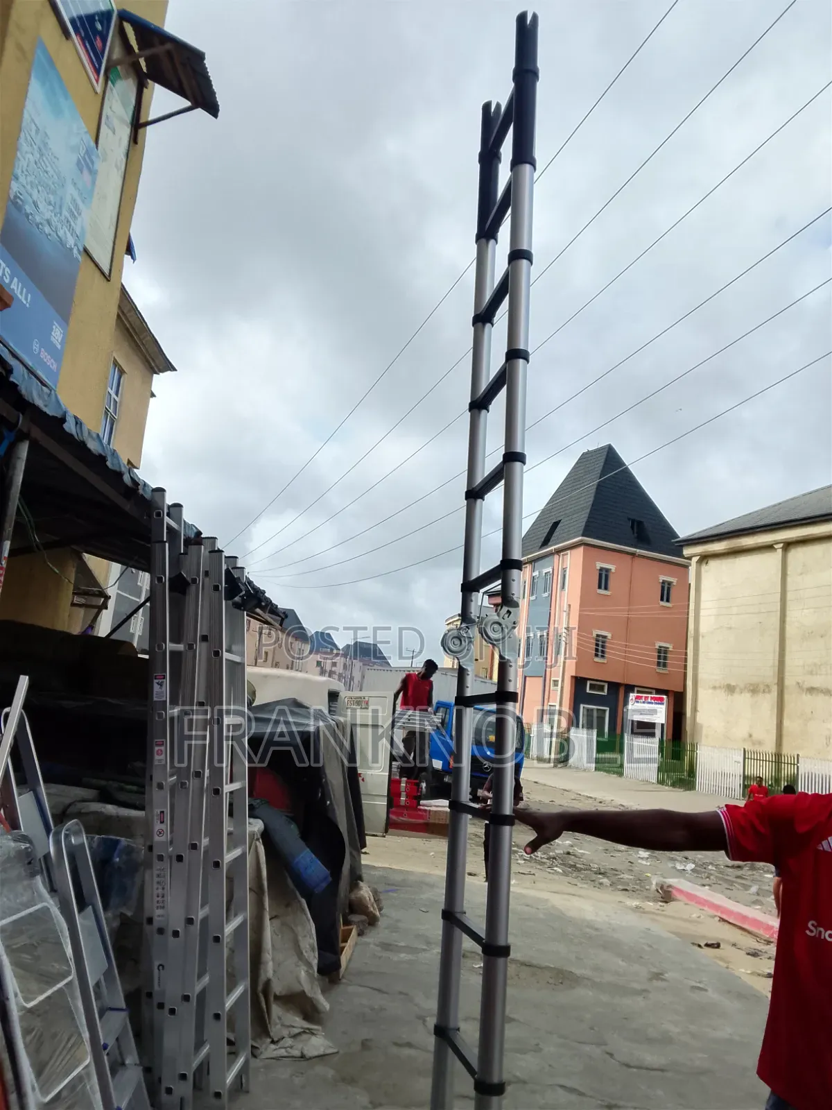 Portable Telescopic Ladder