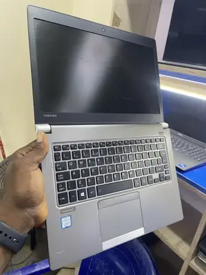 Laptop Toshiba Portege Z30 8GB Intel Core i5 SSD 256GB