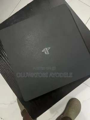 Used PlayStation 4 Console